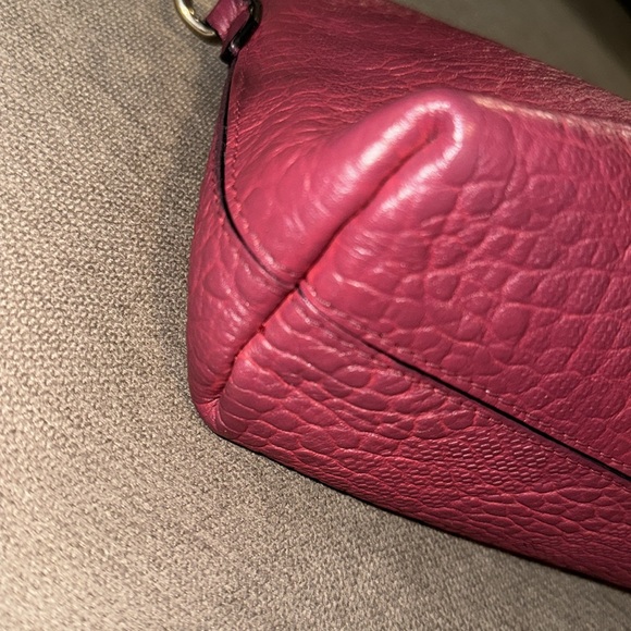 BURBERRY MAGENTA EMBOSSED CHECK LEATHER CHICHESTER CROSSBODY BAG - Picture 6 of 12